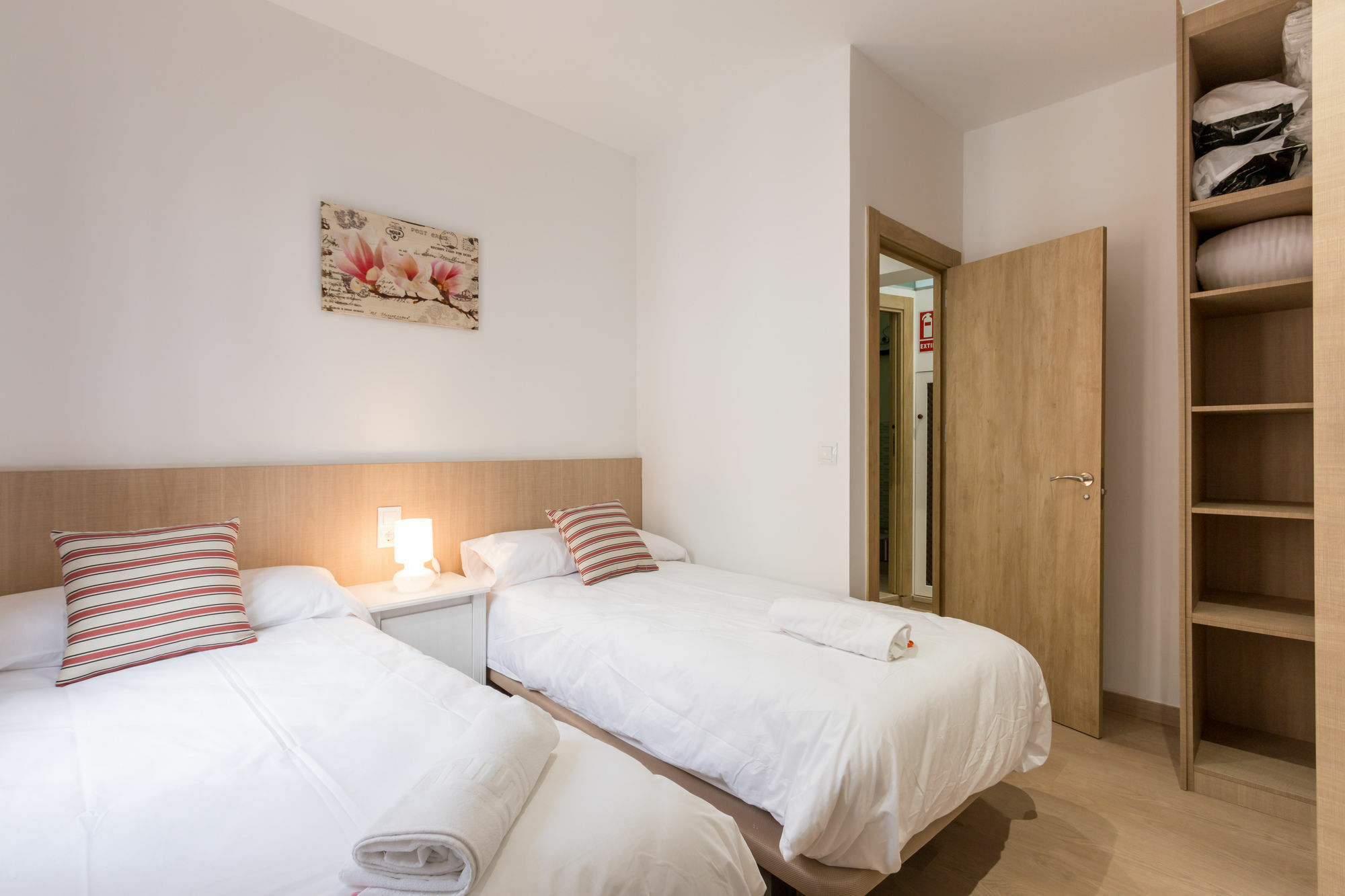 גרנדה Apartamentos Puerta Nueva מראה חיצוני תמונה